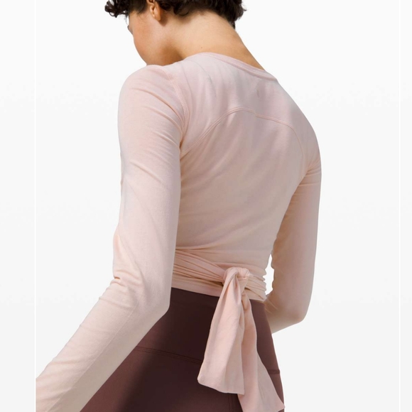 Lululemon Gather and Grow Top Size 8 - Picture 6 of 13